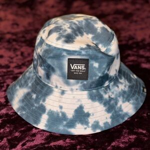 VANS BUCKET HAT TIE DYE
